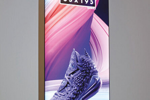 Podświetlane rollupy: Nowoczesne narzędzie marketingowe dla Twojej firmy